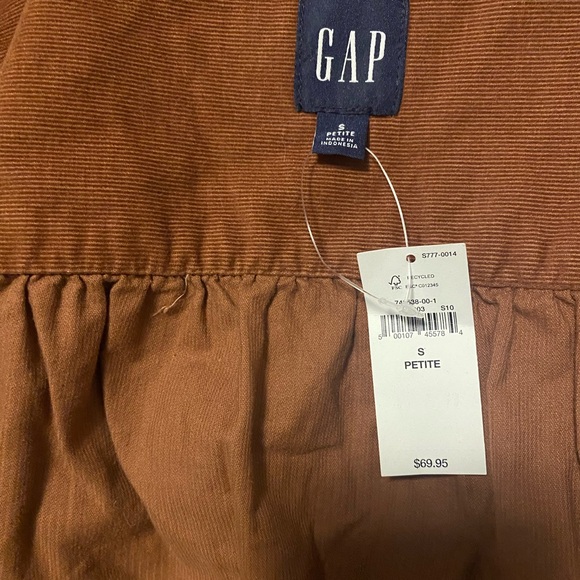 GAP Rust Ruffle-Shoulder Button-Down Shirt - Picture 4 of 4
